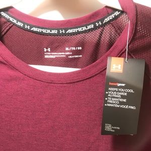 Armour men’s shirt size: XL HeatGear